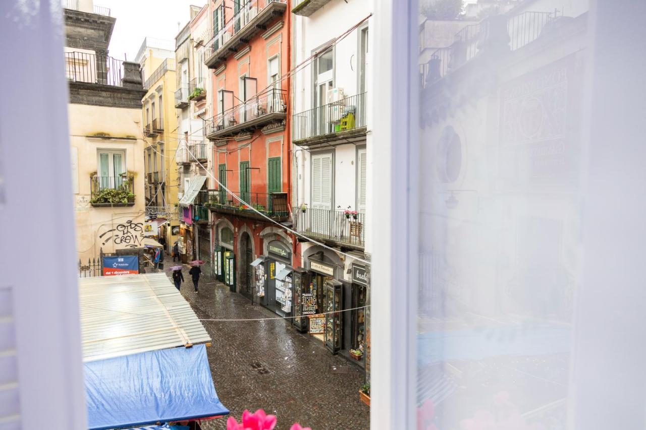 A Fenestrella E San Gregorio Armeno Apartment Naples Exterior photo